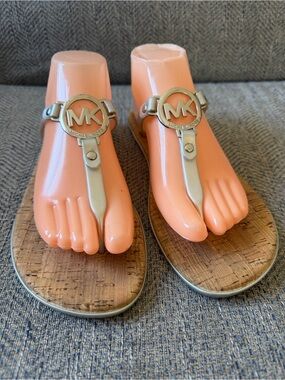 Michael Kors Women’s MK Charm Jelly Flip Flops Size: 10M